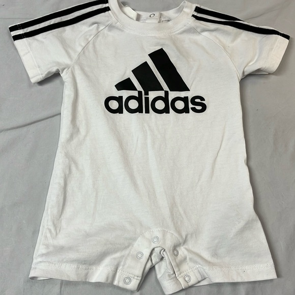 9M Adidas romper and onesie bundle - Picture 2 of 7